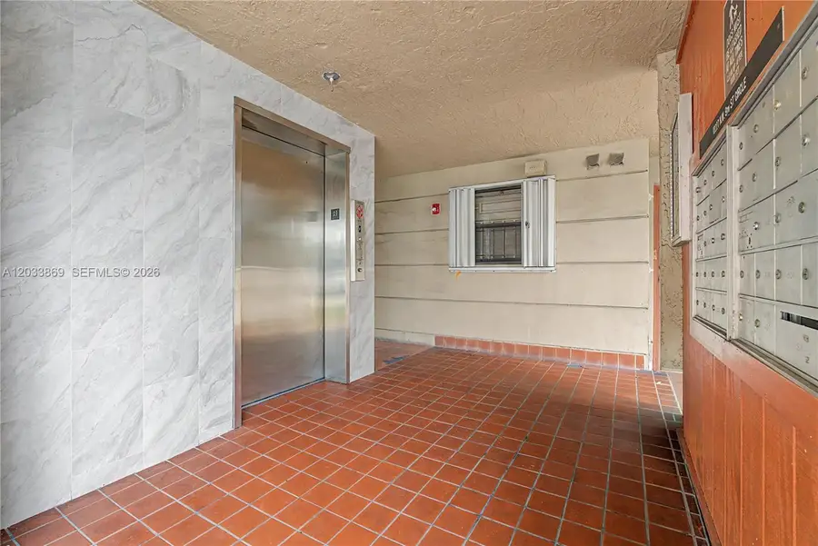 10227 NW 9th St Circle #2063, Miami, FL 33172 - #2