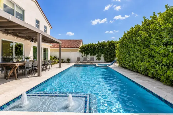 5080 SW 34th Terrace, Hollywood, FL 33312