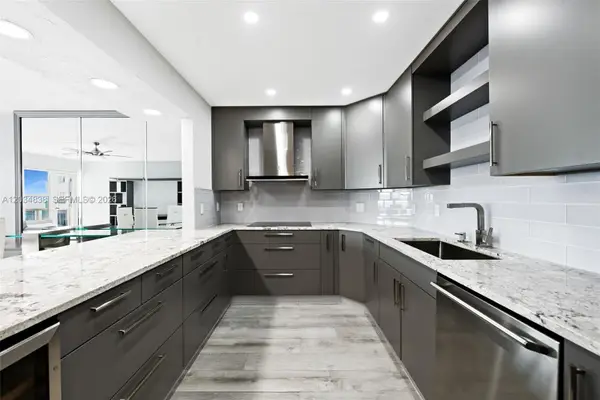 3700 Galt Ocean Drive #910, Fort Lauderdale, FL 33308