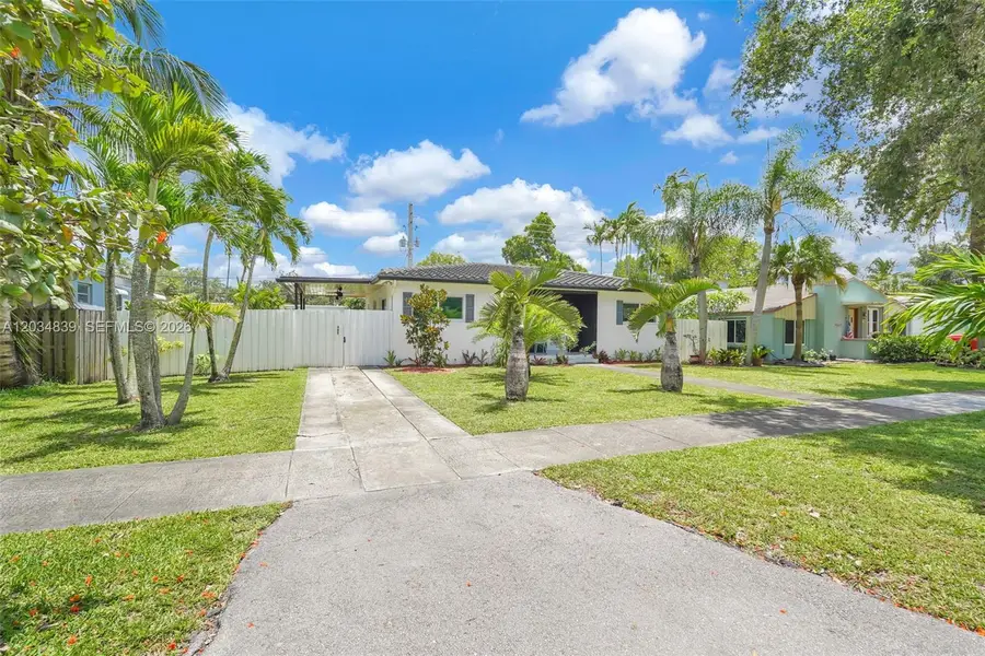 240 Nahkoda Drive, Miami Springs, FL 33166 - #2
