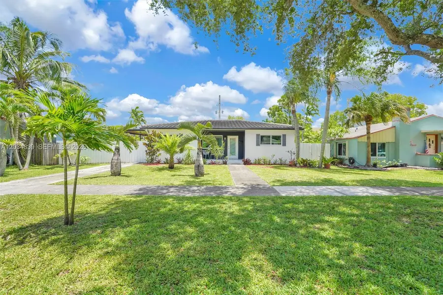 240 Nahkoda Drive, Miami Springs, FL 33166 - #3