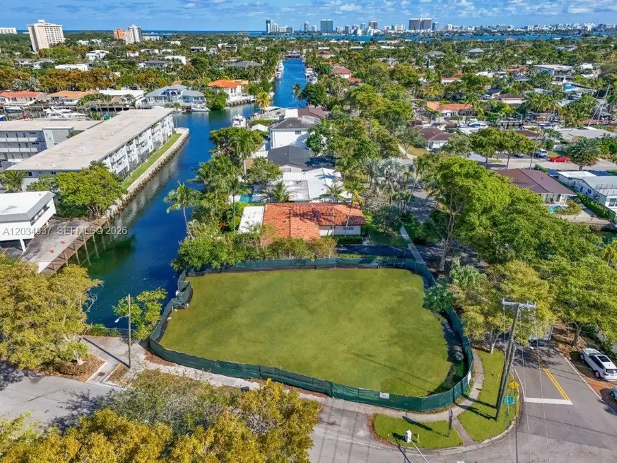 1805 Ixora Road, North Miami, FL 33181 - #2