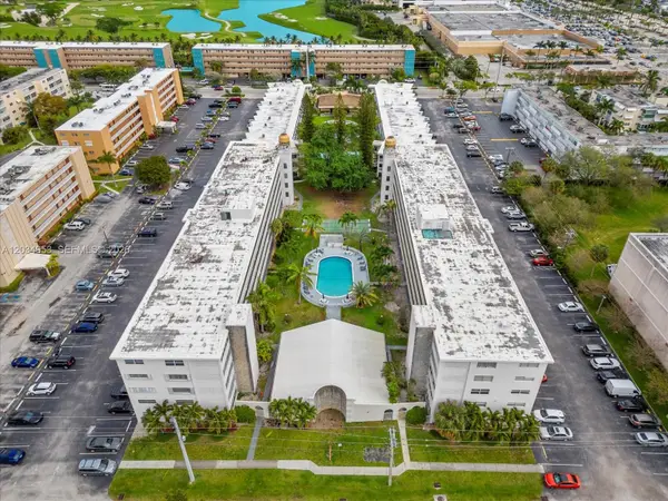 200 NE 12th Avenue #7C, Hallandale Beach, FL 33009