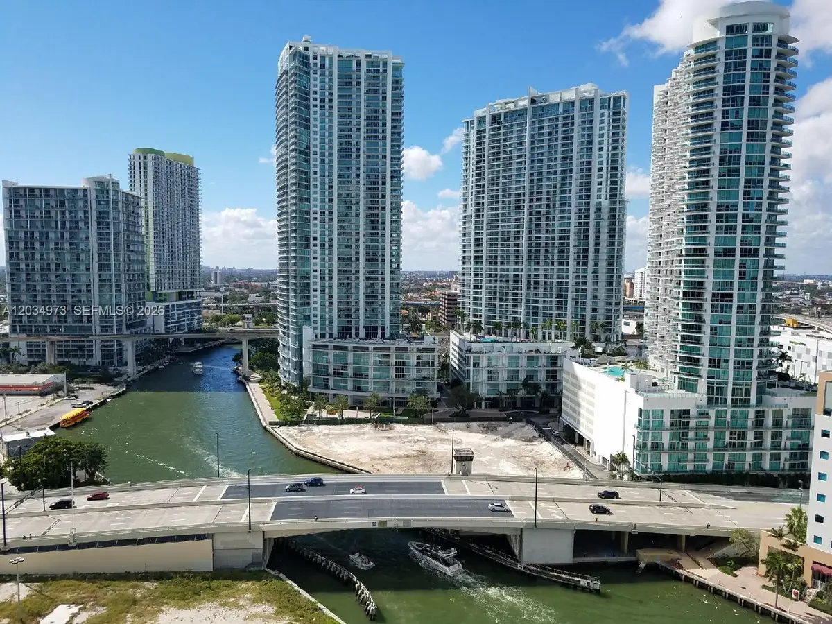 31 SE 5th Street #2205, Miami, FL 33131 - #1
