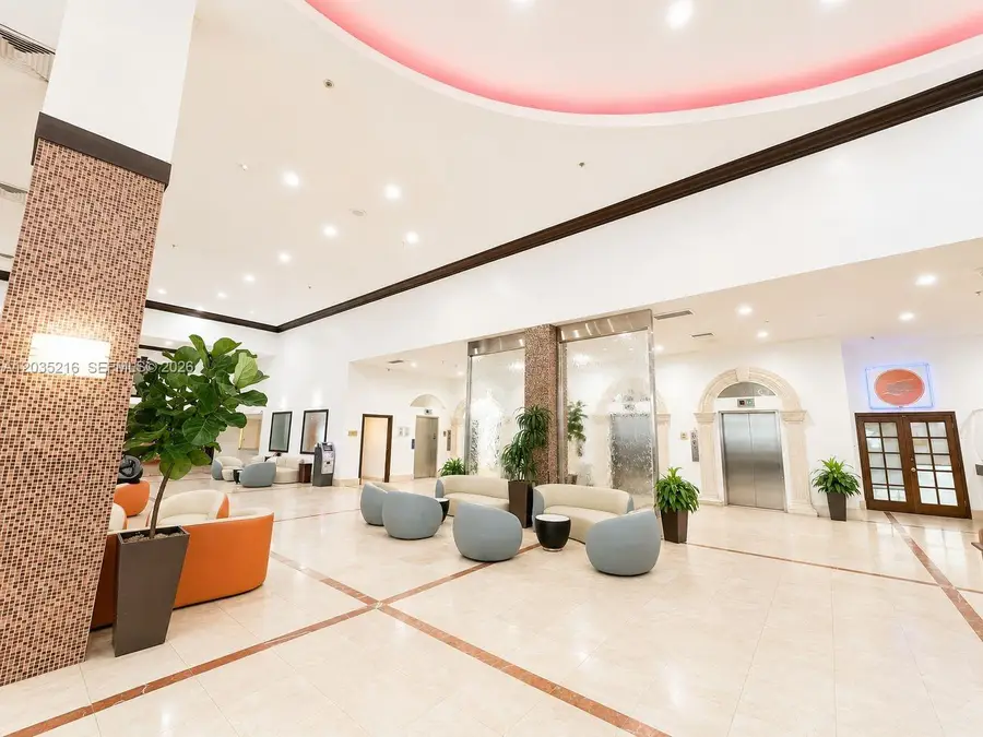 19201 Collins Avenue #527, Sunny Isles Beach, FL 33160 - #2
