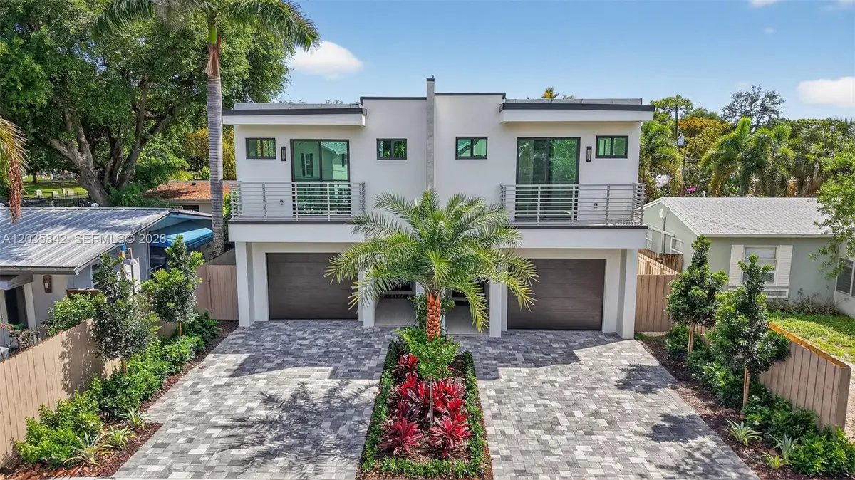 910 SE 13th Street, Fort Lauderdale, FL 33316 - #1