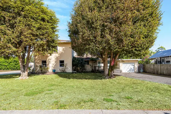 4558 Bonanza Road, Lake Worth, FL 33467