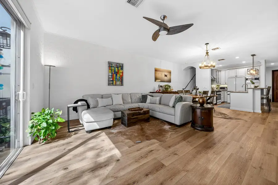 1942 NE 32nd Street, Lighthouse Point, FL 33064 - #3