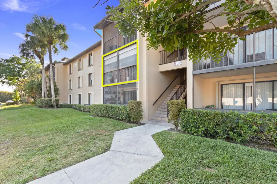 712 Sunny Pine Way #E2, Greenacres, FL 33415 - #3