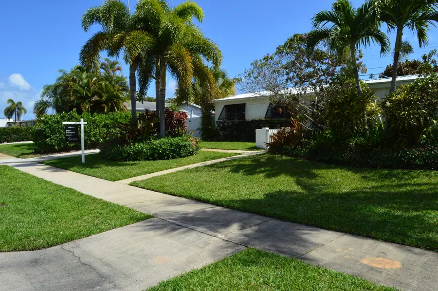 520 Flotilla Road, North Palm Beach, FL 33408 - #2