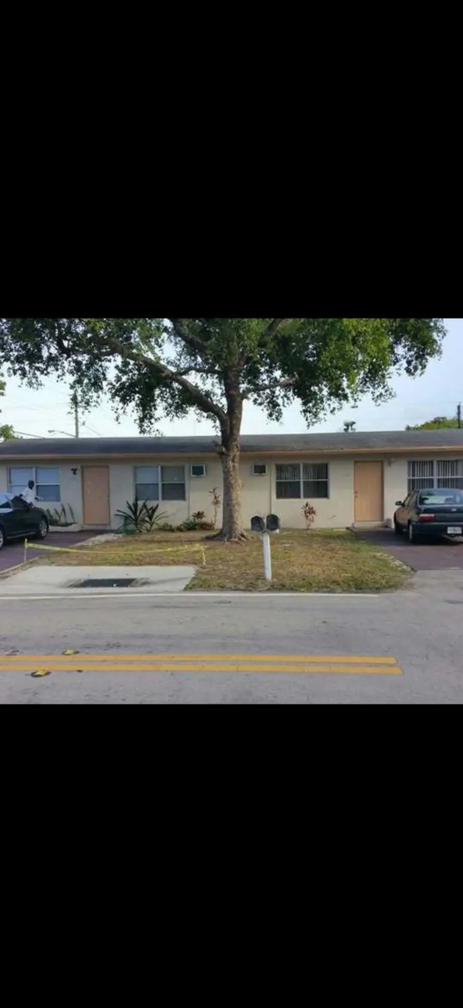 2100 NW 27th Street, Oakland Park, FL 33311 - #1