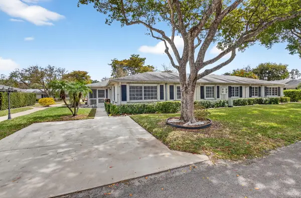 10136 S 42nd S, Boynton Beach, FL 33436