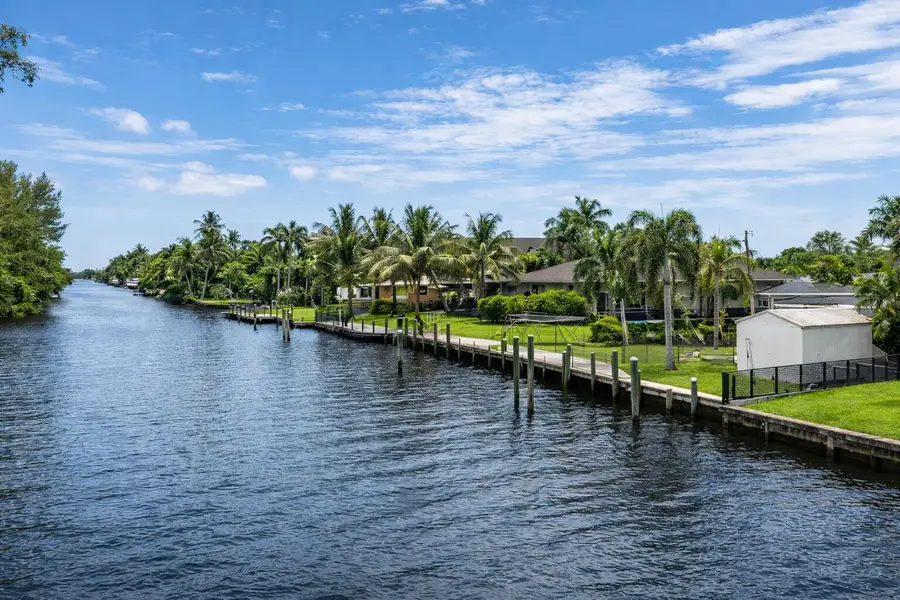 4405 SW 35th Avenue, Fort Lauderdale, FL 33312 - #2