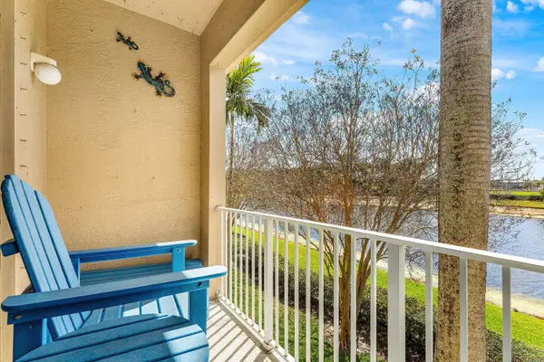 4931 Bonsai Circle #201, Palm Beach Gardens, FL 33418