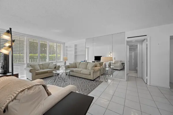 401 Peruvian Avenue #1010, Palm Beach, FL 33480