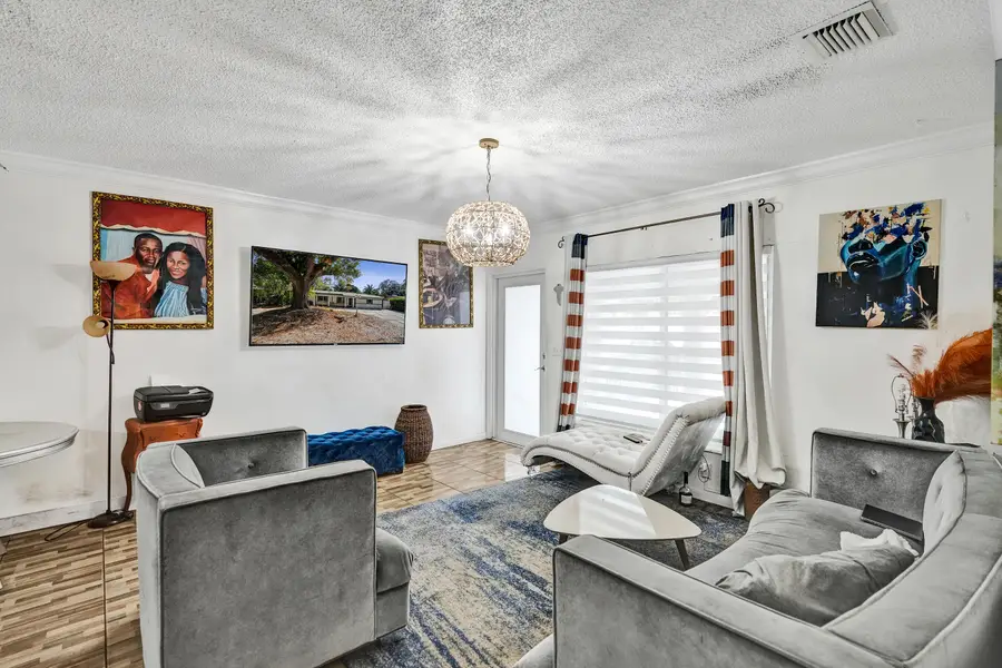 640 NE 160th Street, Miami, FL 33162 - #3