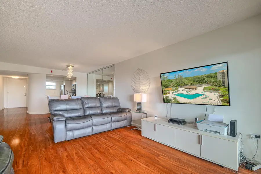 3930 Inverrary Boulevard #703-d, Lauderhill, FL 33319 - #2