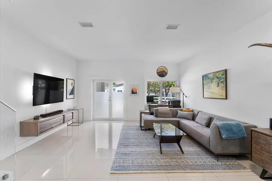 1482 NE 34th Street, Oakland Park, FL 33334 - #2