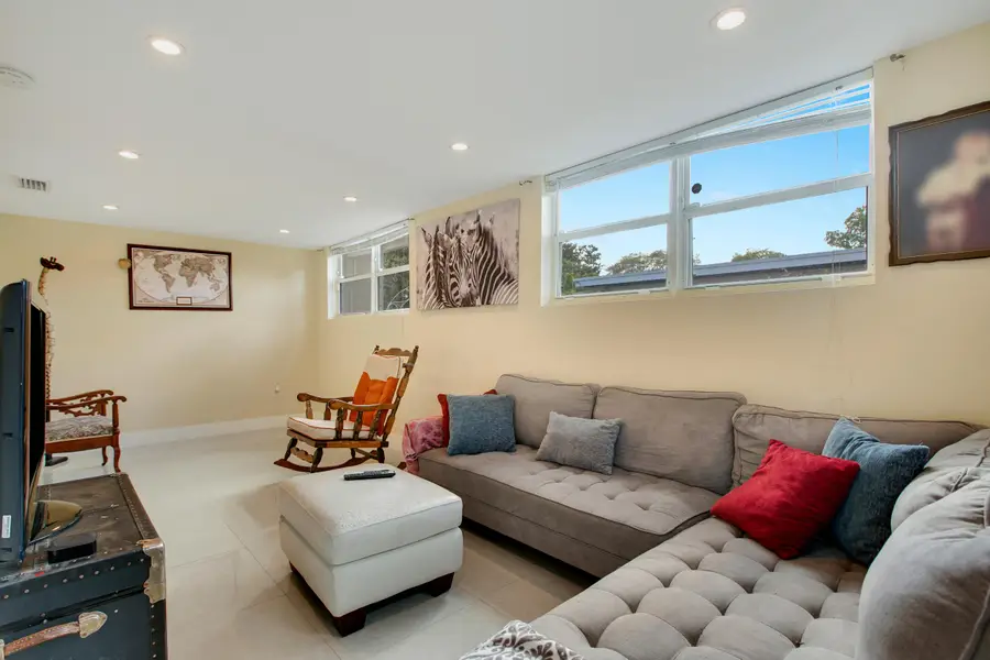 830 NE 140th Street, North Miami, FL 33161 - #3