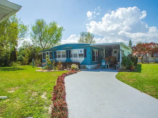 8 Santa Fe Lane, Port St Lucie, FL 34952