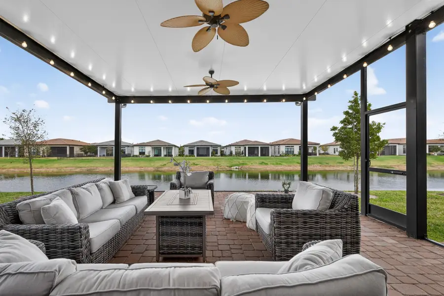 8118 Liberty Way, Parkland, FL 33067 - #2