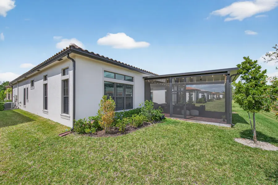 8118 Liberty Way, Parkland, FL 33067 - #3