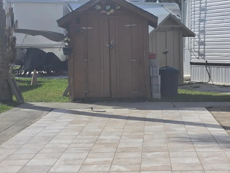 6570 SE 55th Street, Okeechobee, FL 34974 - #2