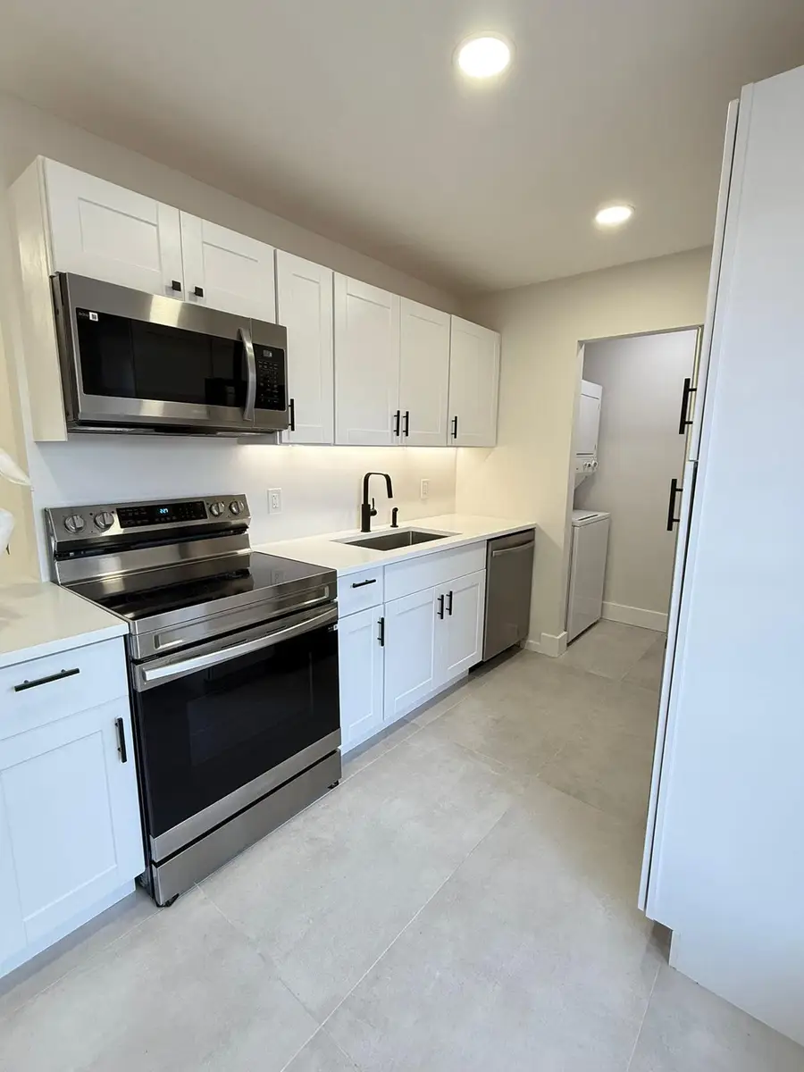 316 Cape Cod Circle, Greenacres, FL 33467 - #2