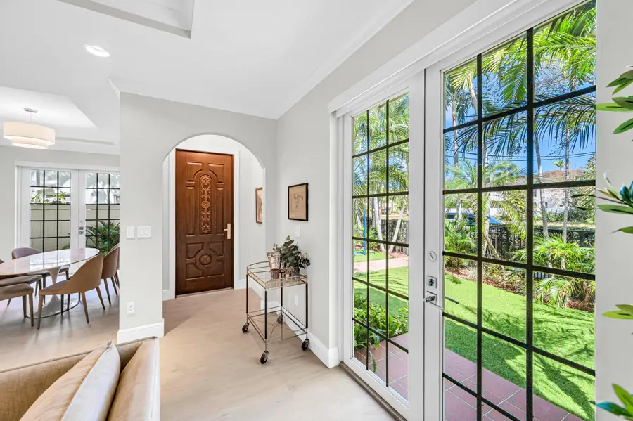 449 NE 16th Avenue, Fort Lauderdale, FL 33301 - #3