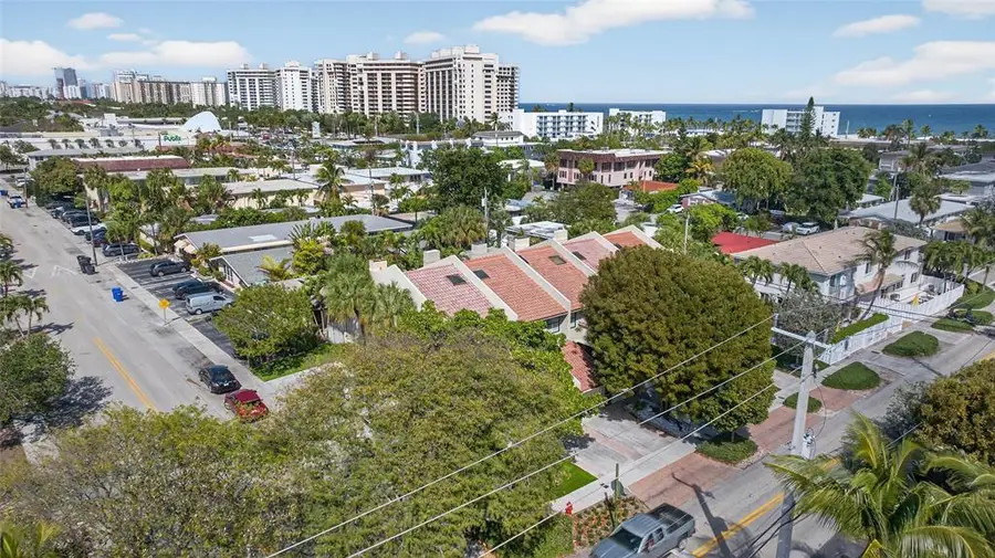 210 Washingtonia Avenue, Fort Lauderdale, FL 33308 - #2