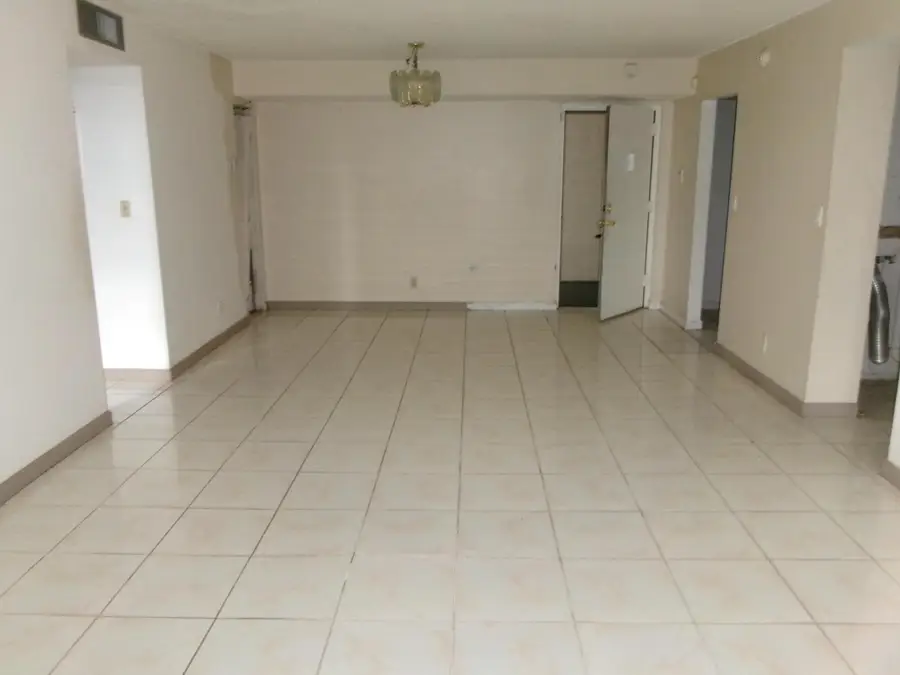 6190 Woodlands Boulevard #309, Tamarac, FL 33319 - #3