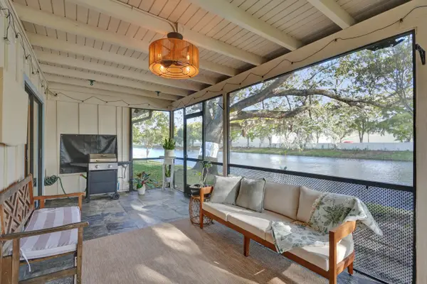 7826 NW 60th, Tamarac, FL 33321