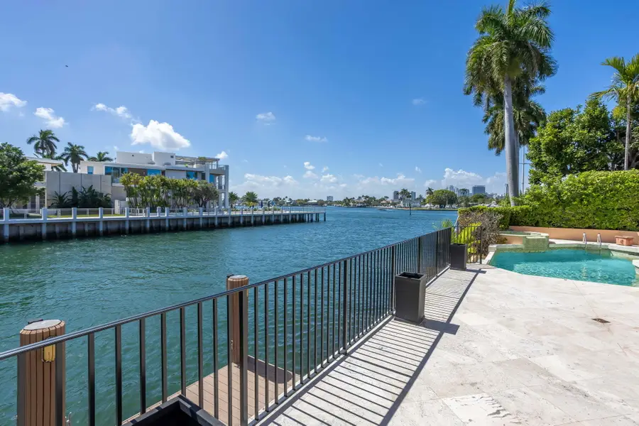 4 Isla Bahia Drive, Fort Lauderdale, FL 33316 - #2