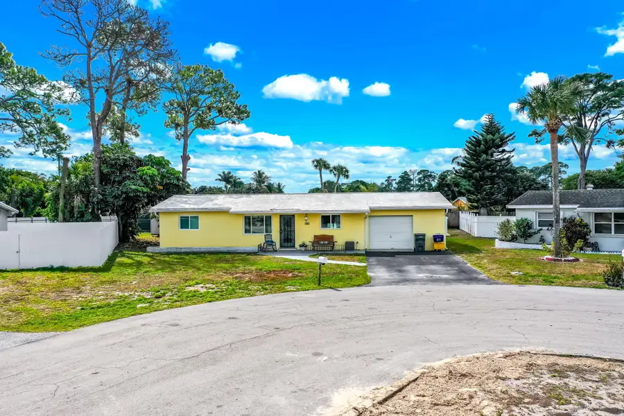 691 Snead, West Palm Beach, FL 33413 - #3