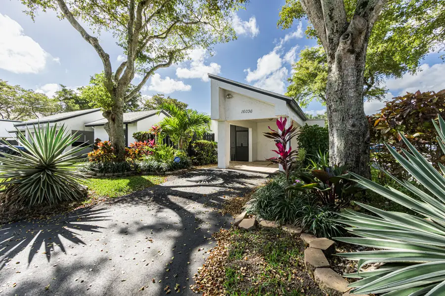 16036 Fairway Lane #27, Weston, FL 33326 - #3