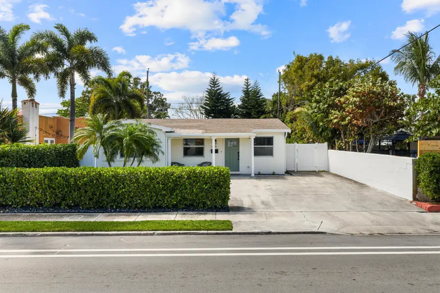 6411 Lake, West Palm Beach, FL 33405 - #2