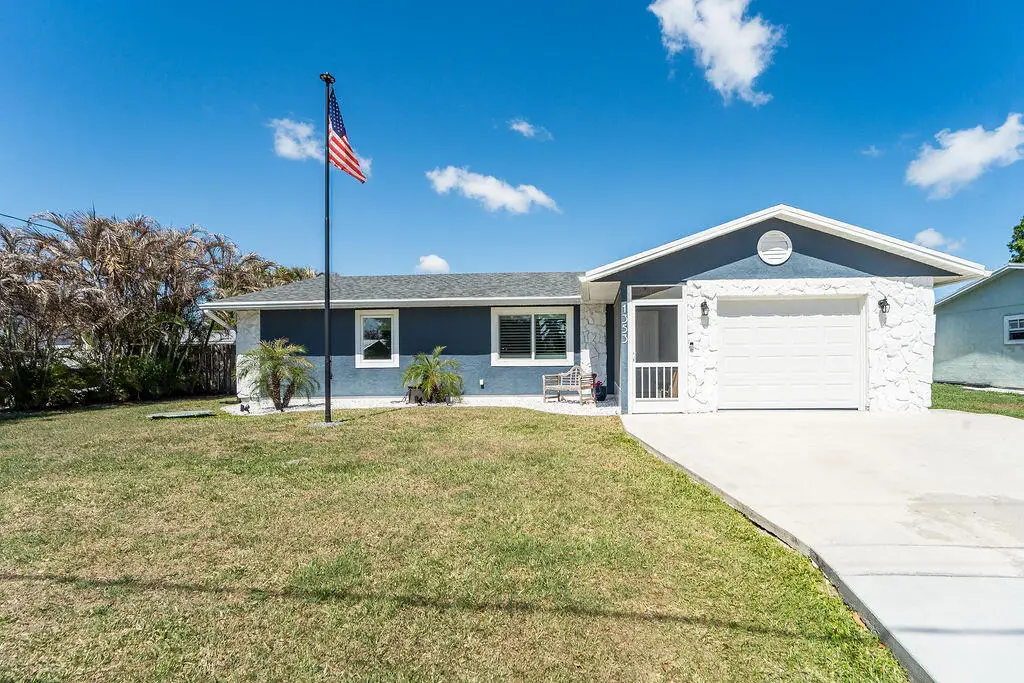 1353 SW Gastador, Port Saint Lucie, FL 34953 - #1