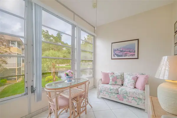 3431 NW 50th Avenue #213, Lauderdale Lakes, FL 33319