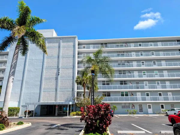 5700 NW 2nd #509, Boca Raton, FL 33487