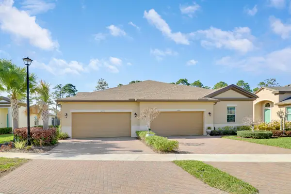 10894 SW Winding Lakes, Port St Lucie, FL 34987