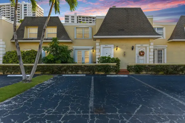 2212 NE 7th Street, Hallandale Beach, FL 33009