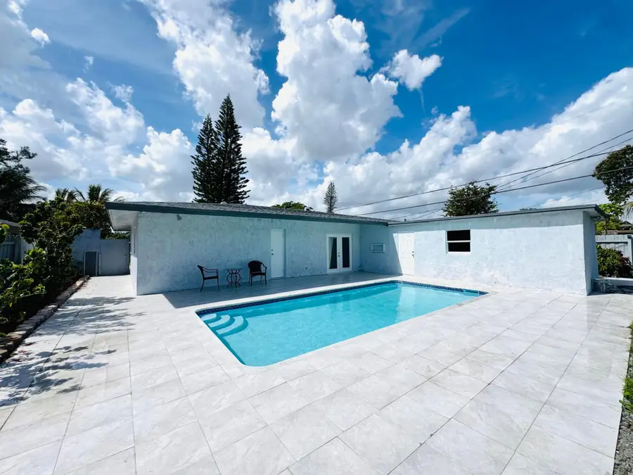 1840 NW 1st Way, Pompano Beach, FL 33060 - #2