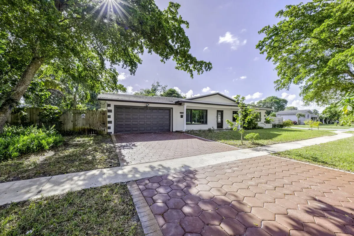 776 NW 48th Avenue, Plantation, FL 33317 - #1