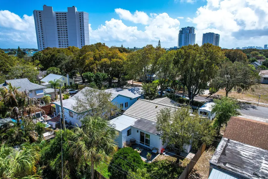 431 52nd Street, West Palm Beach, FL 33407 - #3
