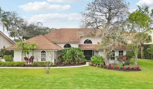 18815 SE River Ridge Road, Jupiter, FL 33469