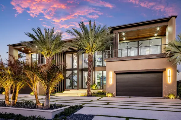 19696 Harbor Road N, Jupiter, FL 33469