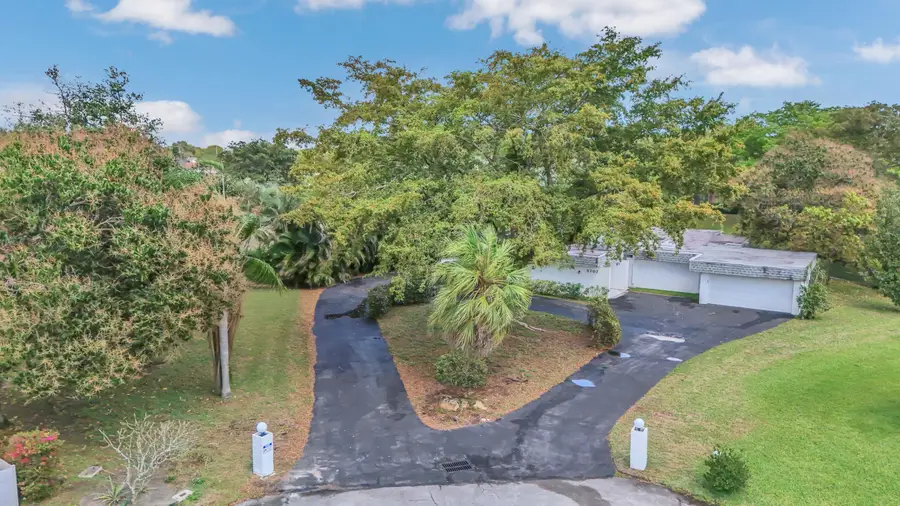 5707 White Hickory Circle, Tamarac, FL 33319 - #2