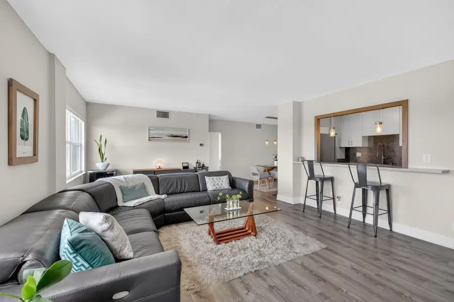 2555 NE 11th Street #609, Fort Lauderdale, FL 33304 - #3