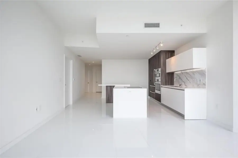 851 NE 1st Avenue #1510, Miami, FL 33130 - #3