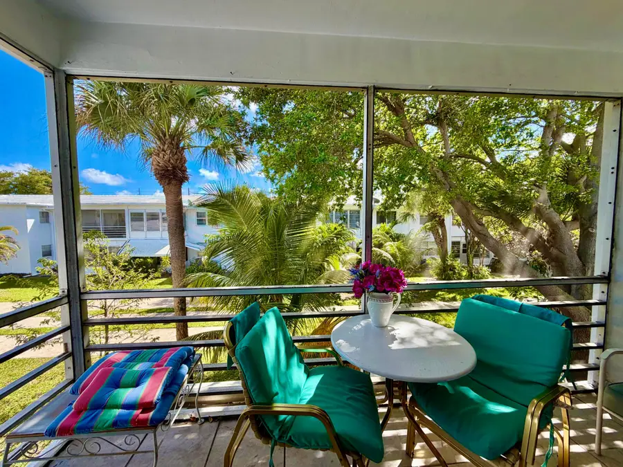 2551 W Golf Boulevard #204, Pompano Beach, FL 33064 - #2